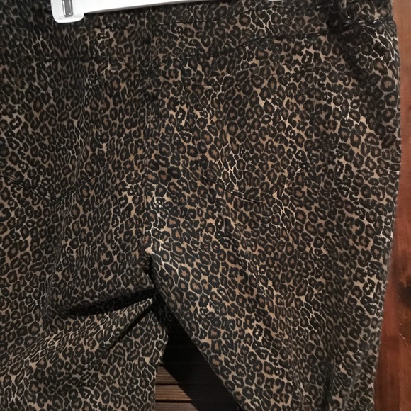 Sexy leopard print 5 pocket jeans - Picture 2 of 4